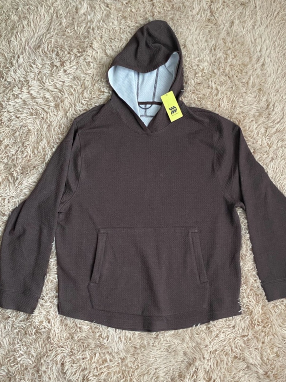 5/$30 Textured Hooded Pullover in Dark Brown Front Open Pocket L NWT